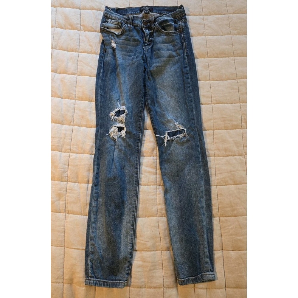 Judy Blue Women's Medium Wash Distressed Skinny Jeans Size 7/28